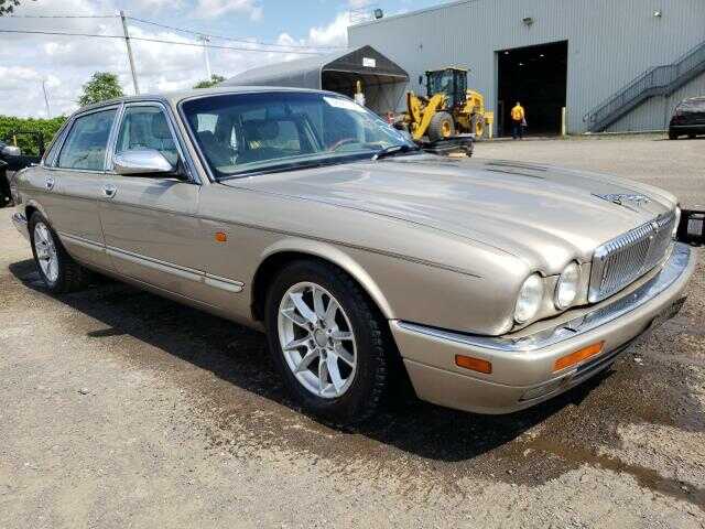 Jaguar Vanden Plas