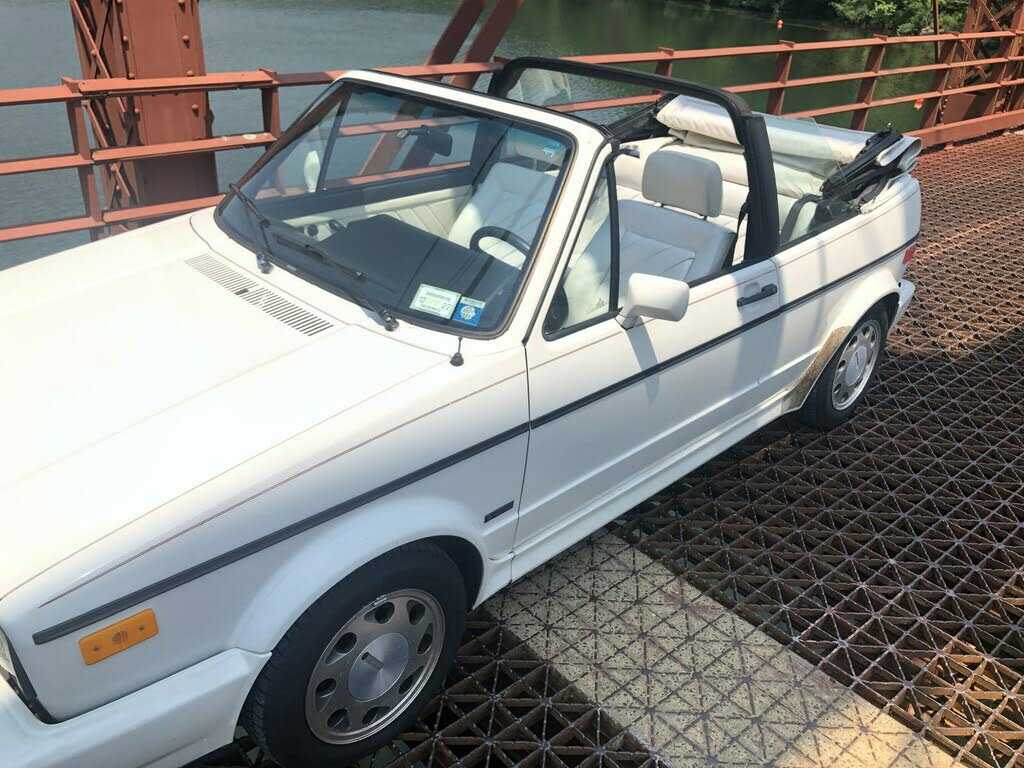 Volkswagen CABRIOLET