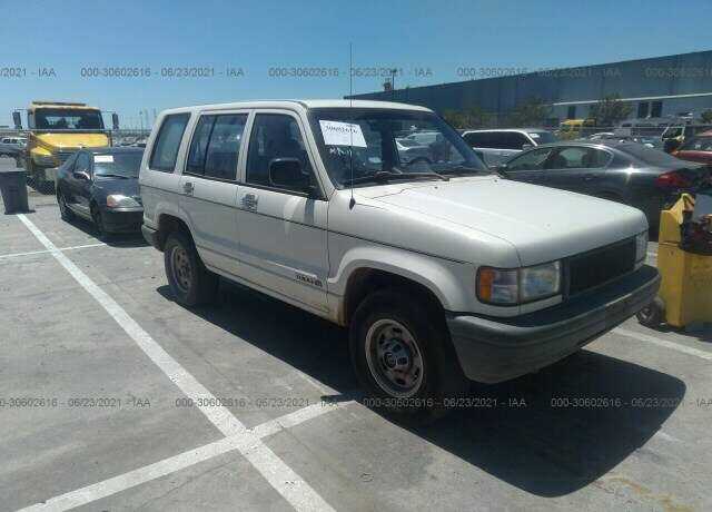 Isuzu Trooper