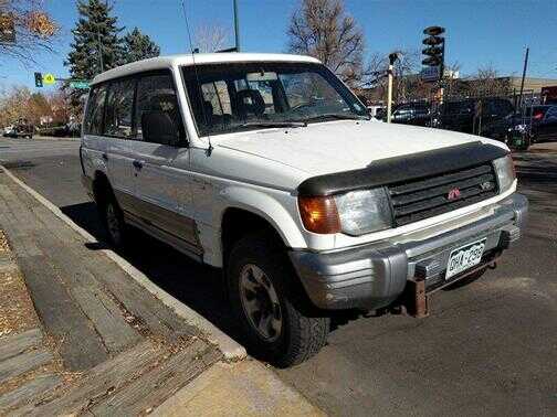 Mitsubishi Montero