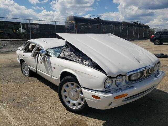 Jaguar Super V8