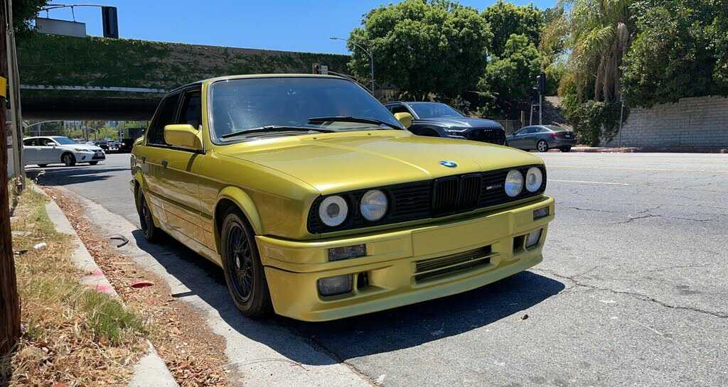 BMW 325i