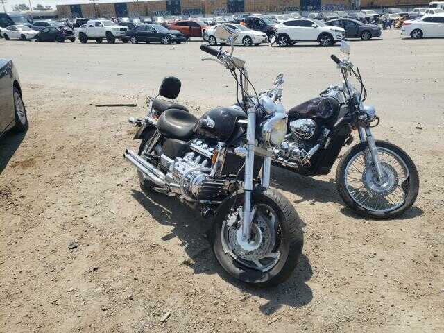 Honda GL1500C (VALKYRIE)