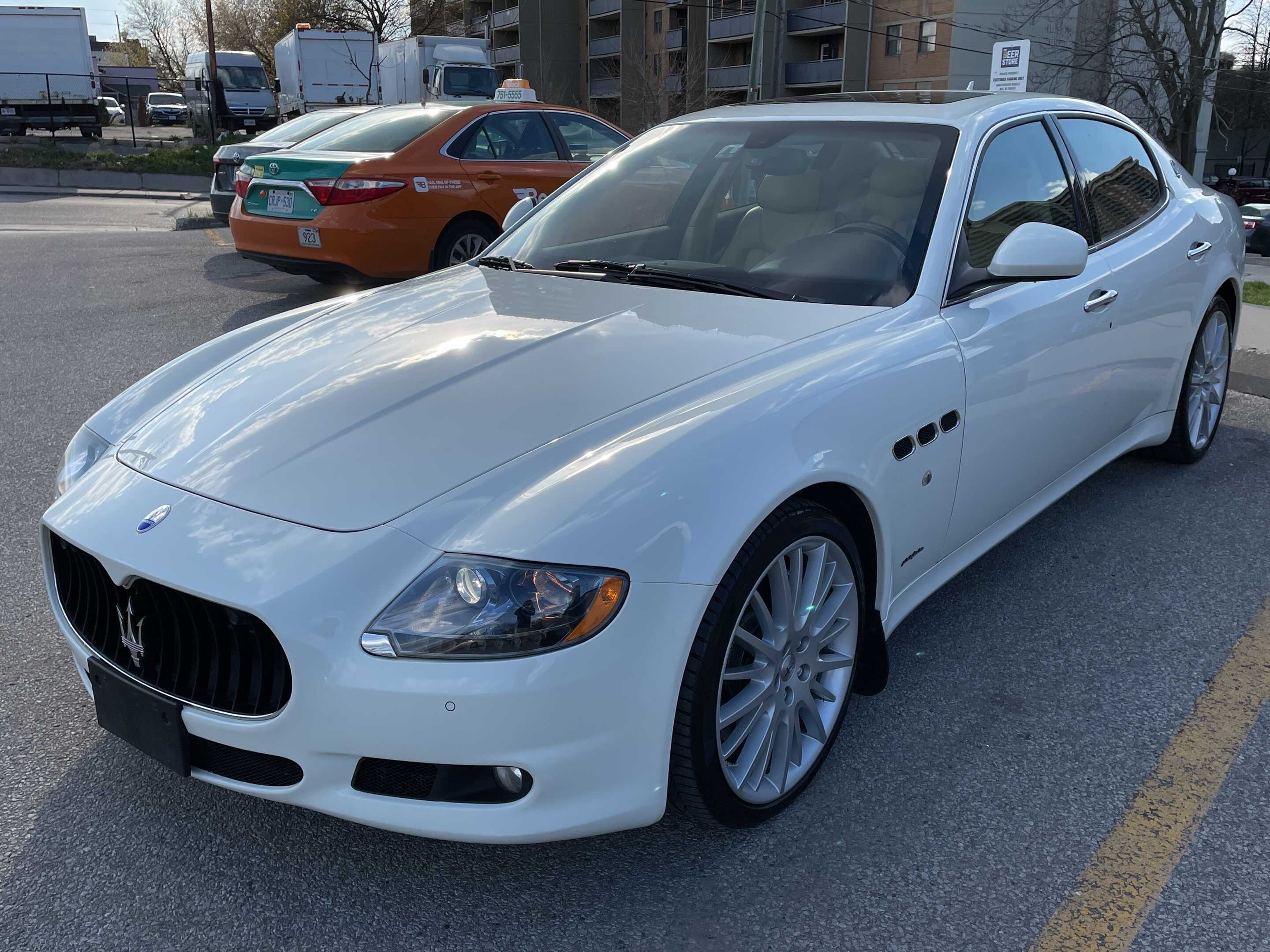 Maserati Quattroporte