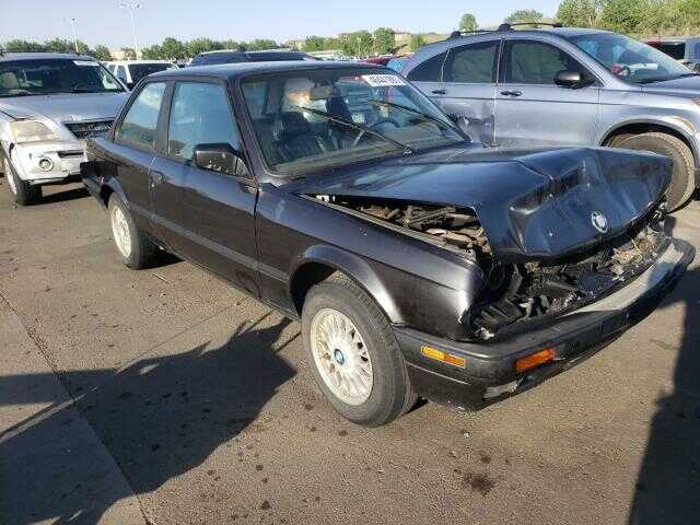 BMW 318iS
