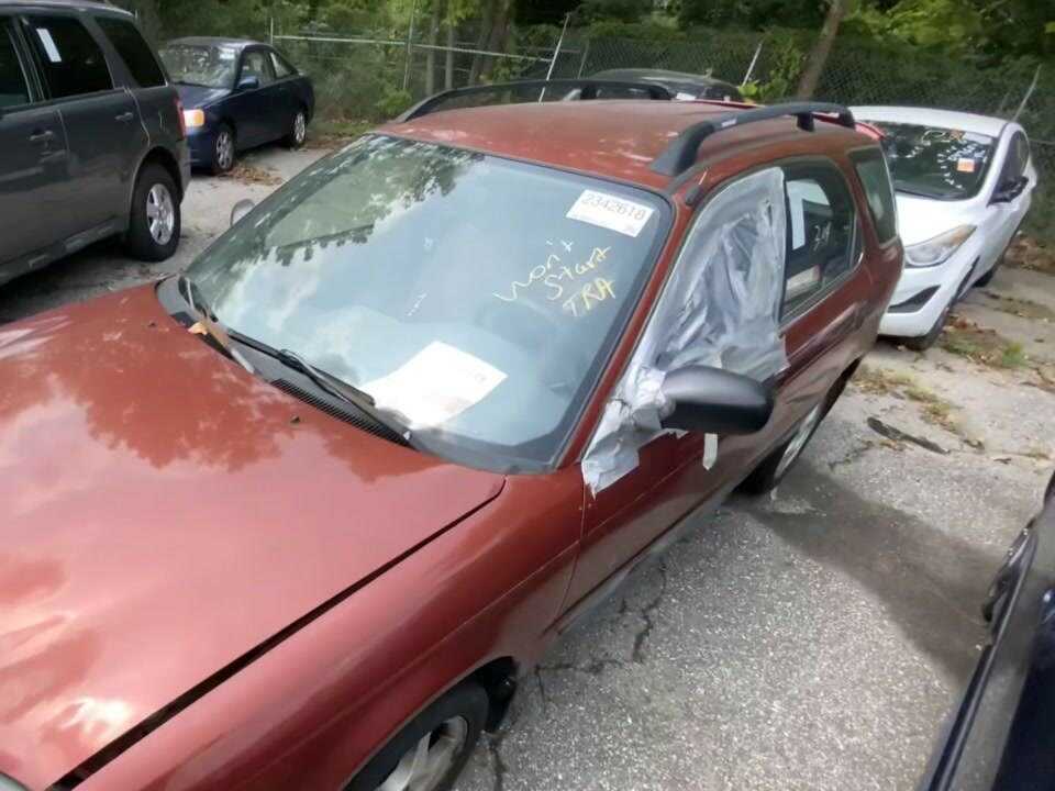 Suzuki Esteem