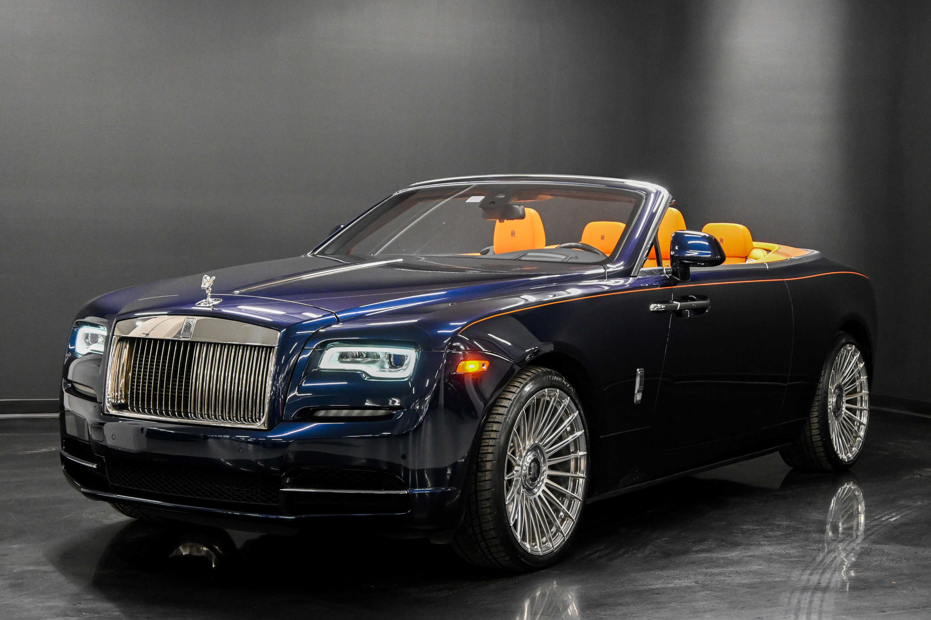 Rolls-Royce Dawn