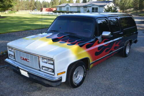 GMC Suburban