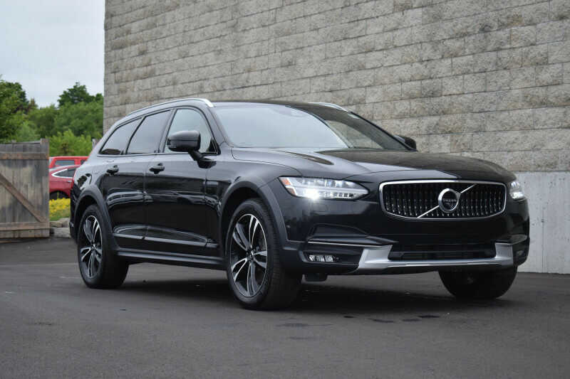 Volvo V90CC