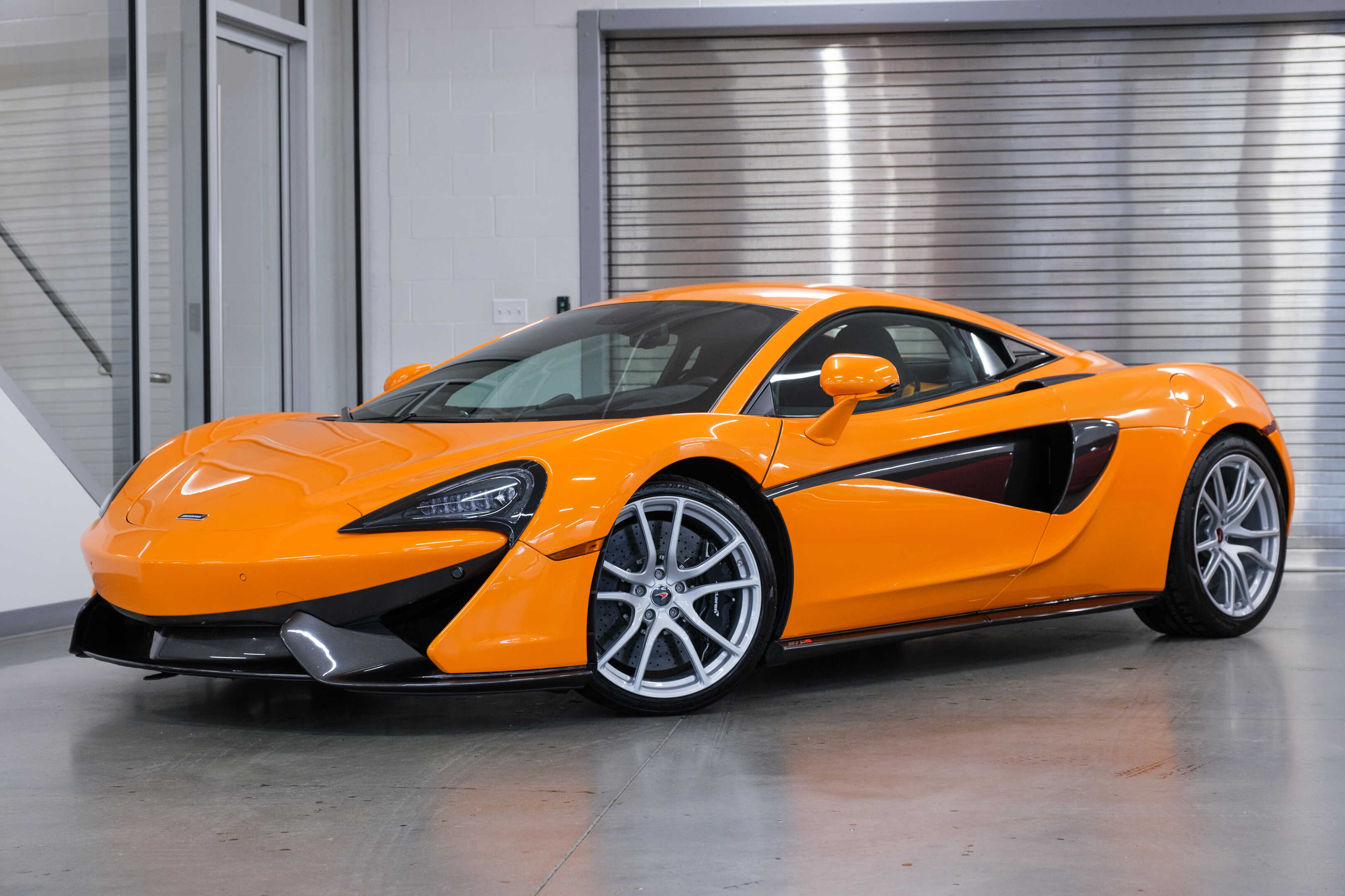 McLaren 570S