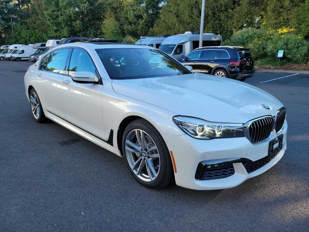 BMW 740e