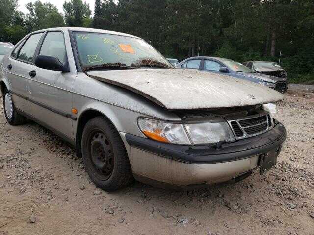 Saab 900