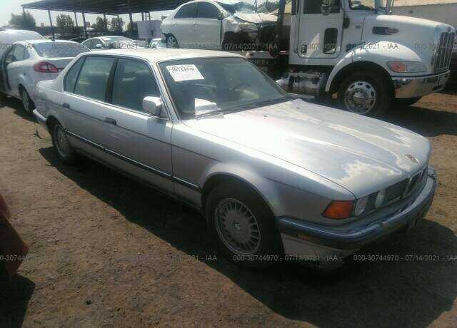 BMW 735iL