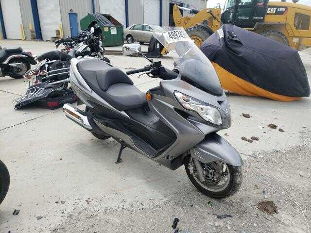 Suzuki AN400
