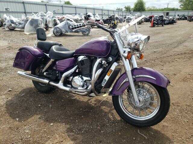 Honda VT1100C3 (SHADOW AERO)