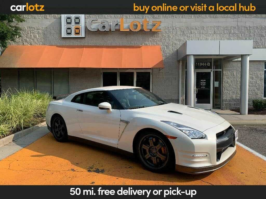 Nissan GT-R