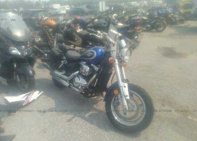 Suzuki VZ800