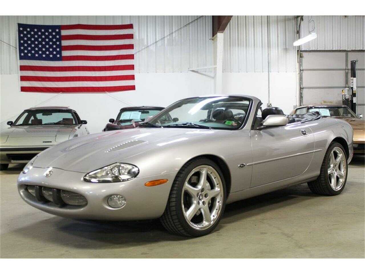 Jaguar XKR