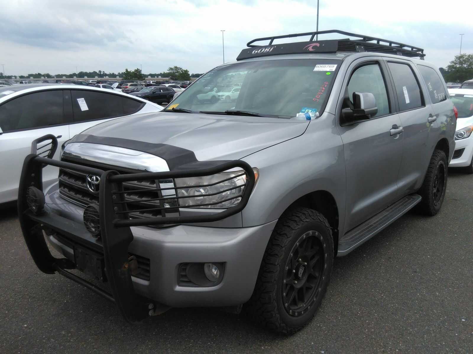 Toyota Sequoia