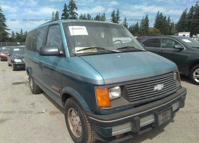 Chevrolet Astro Van