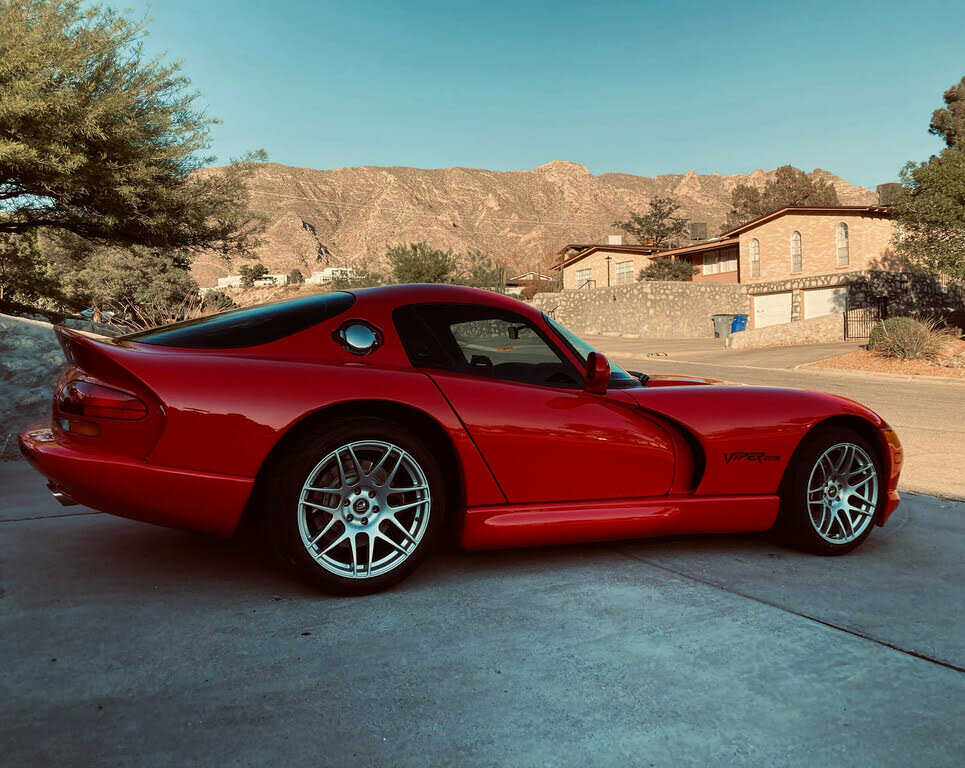 Dodge Viper