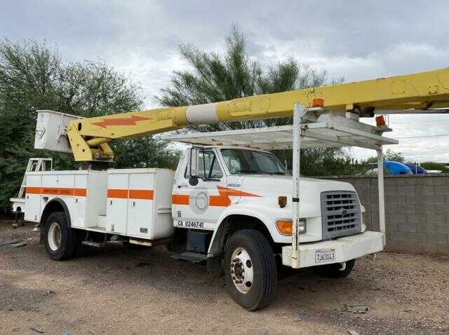Ford F-800