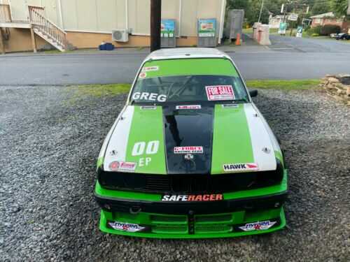 BMW 325iS