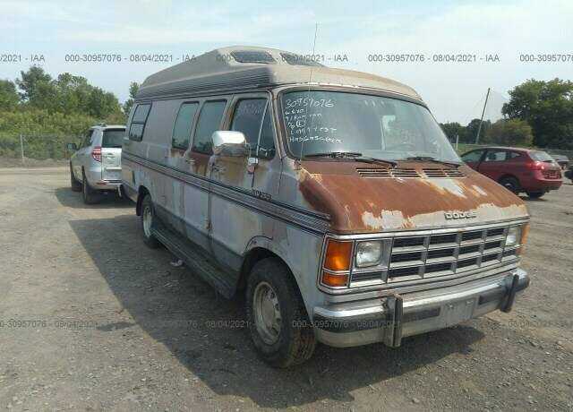 Dodge Ram Van