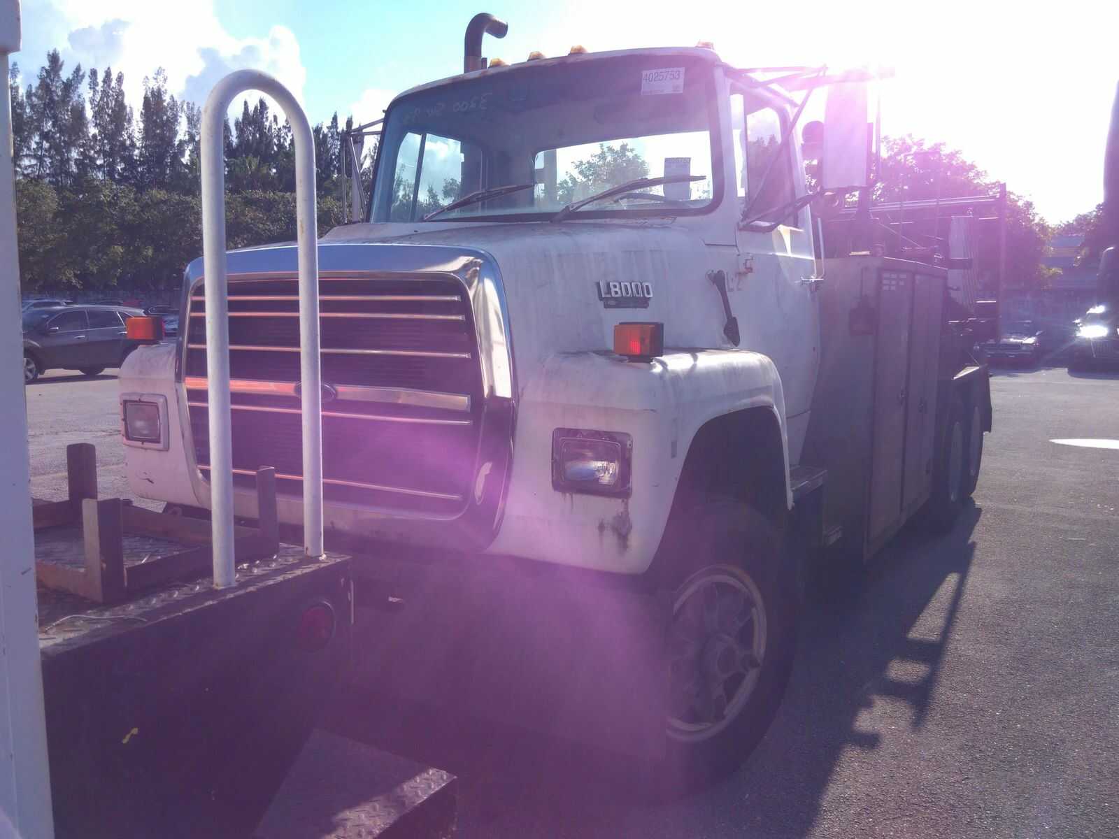 Ford LNT8000