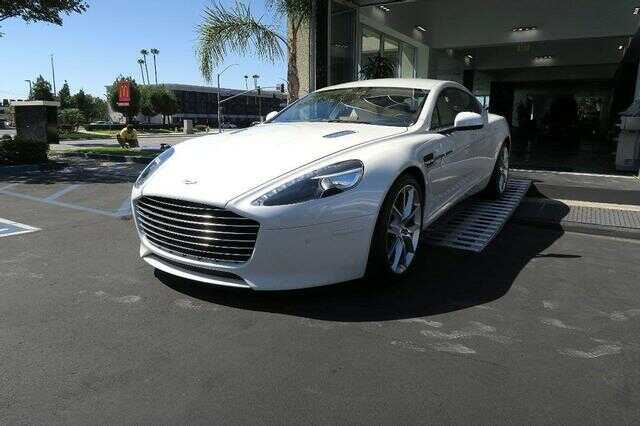 Aston Martin Rapide