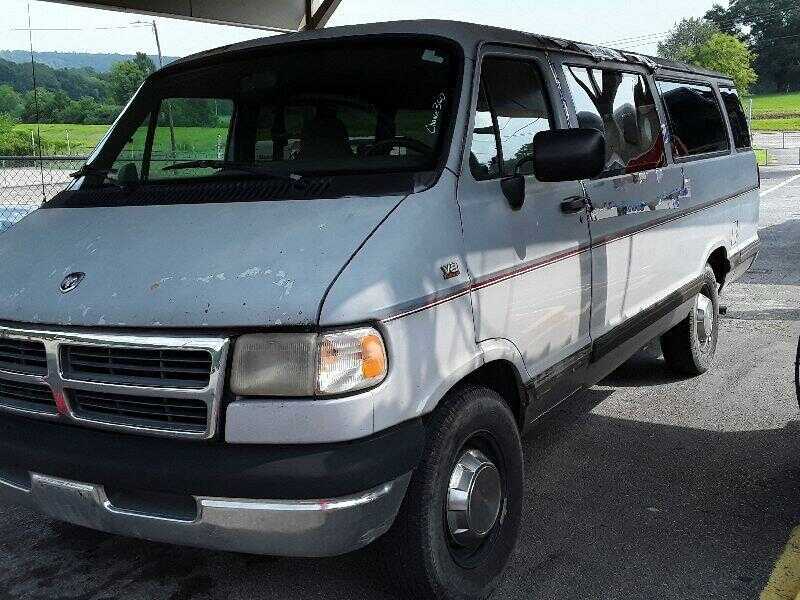 Dodge Ram Wagon