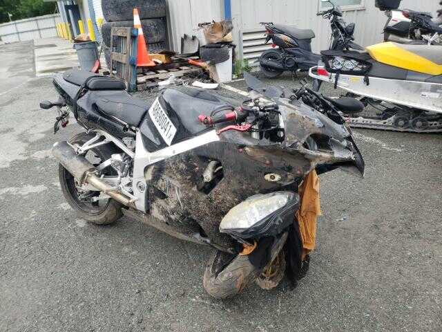 Suzuki GSX-R750K