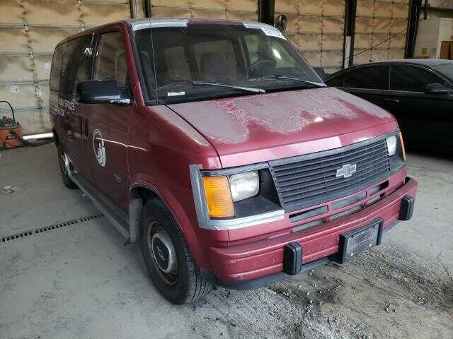 Chevrolet Astro Van