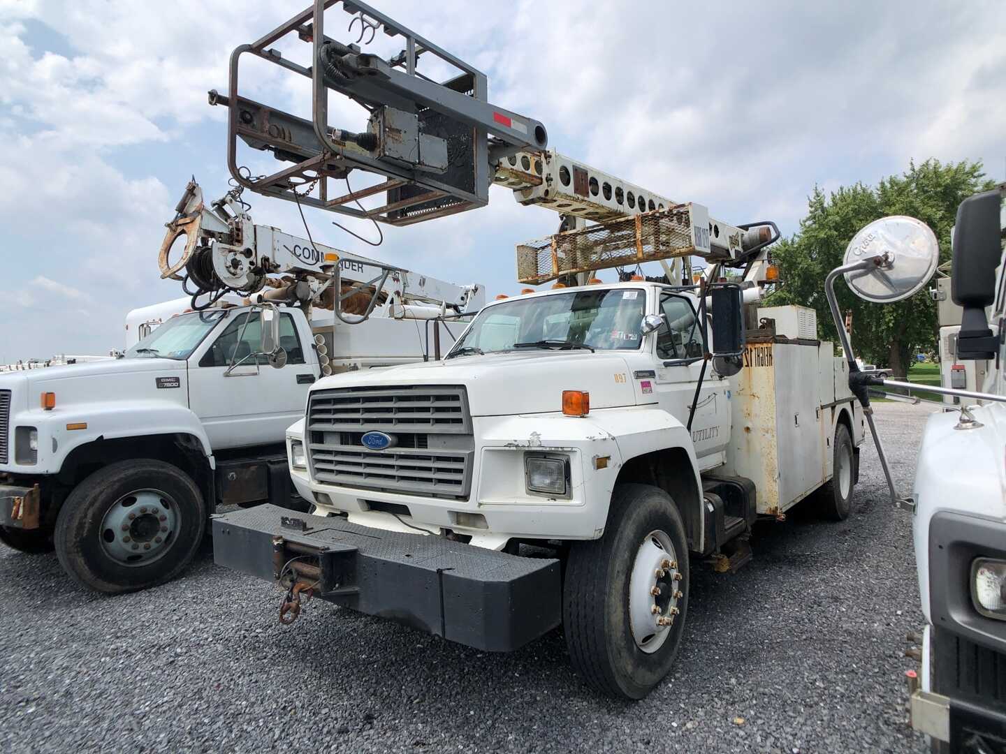 Ford F-800