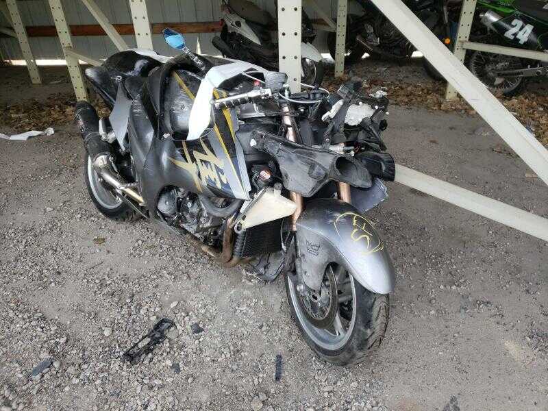 Suzuki GSX1300R