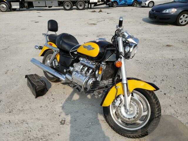 Honda GL1500C (VALKYRIE)