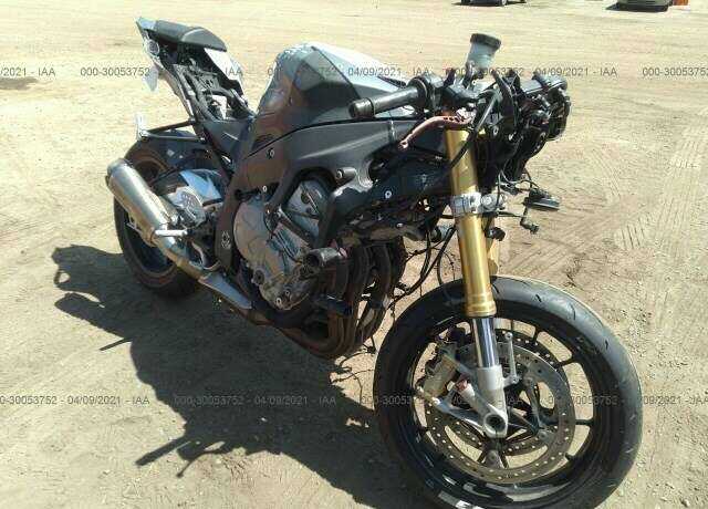 BMW S 1000 RR