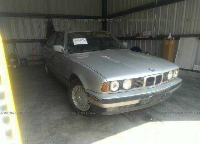 BMW 525i