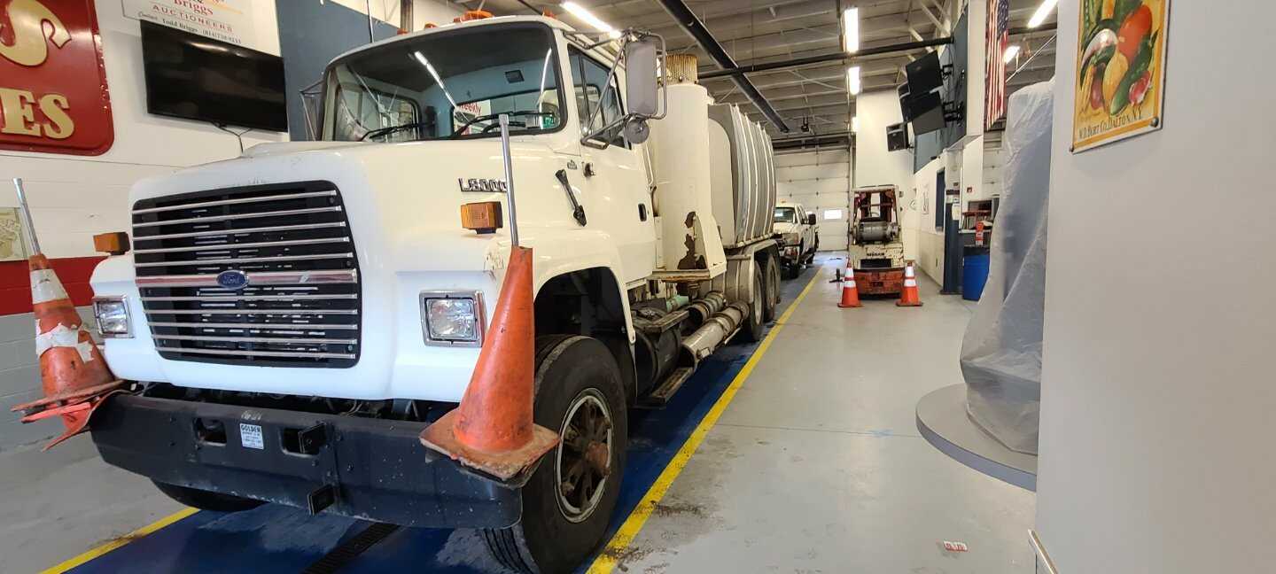 Ford LNT8000