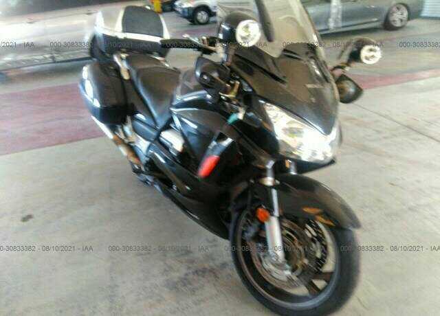 Honda ST1300A/ST1300