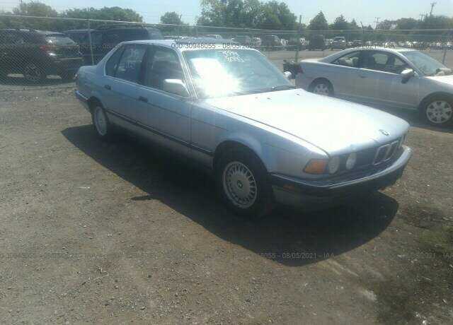 BMW 735i