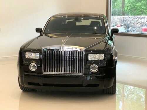 Rolls-Royce Phantom