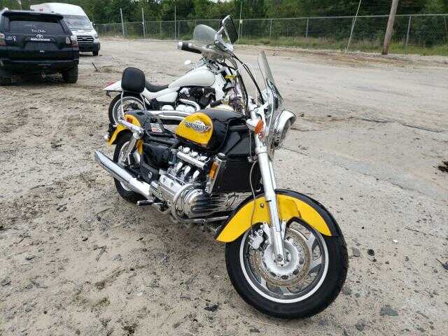 Honda GL1500C (VALKYRIE)