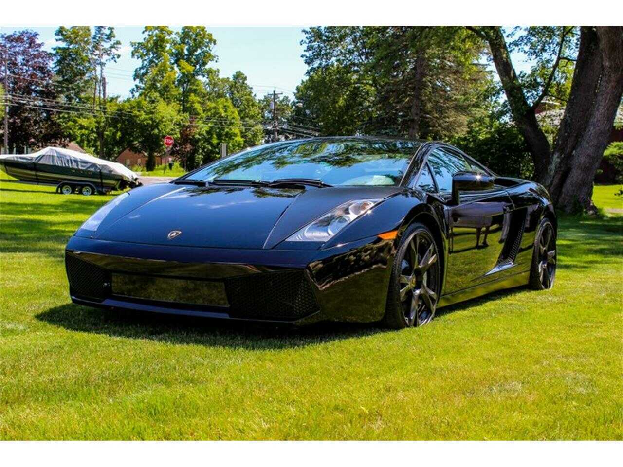 LAMBORGHINI