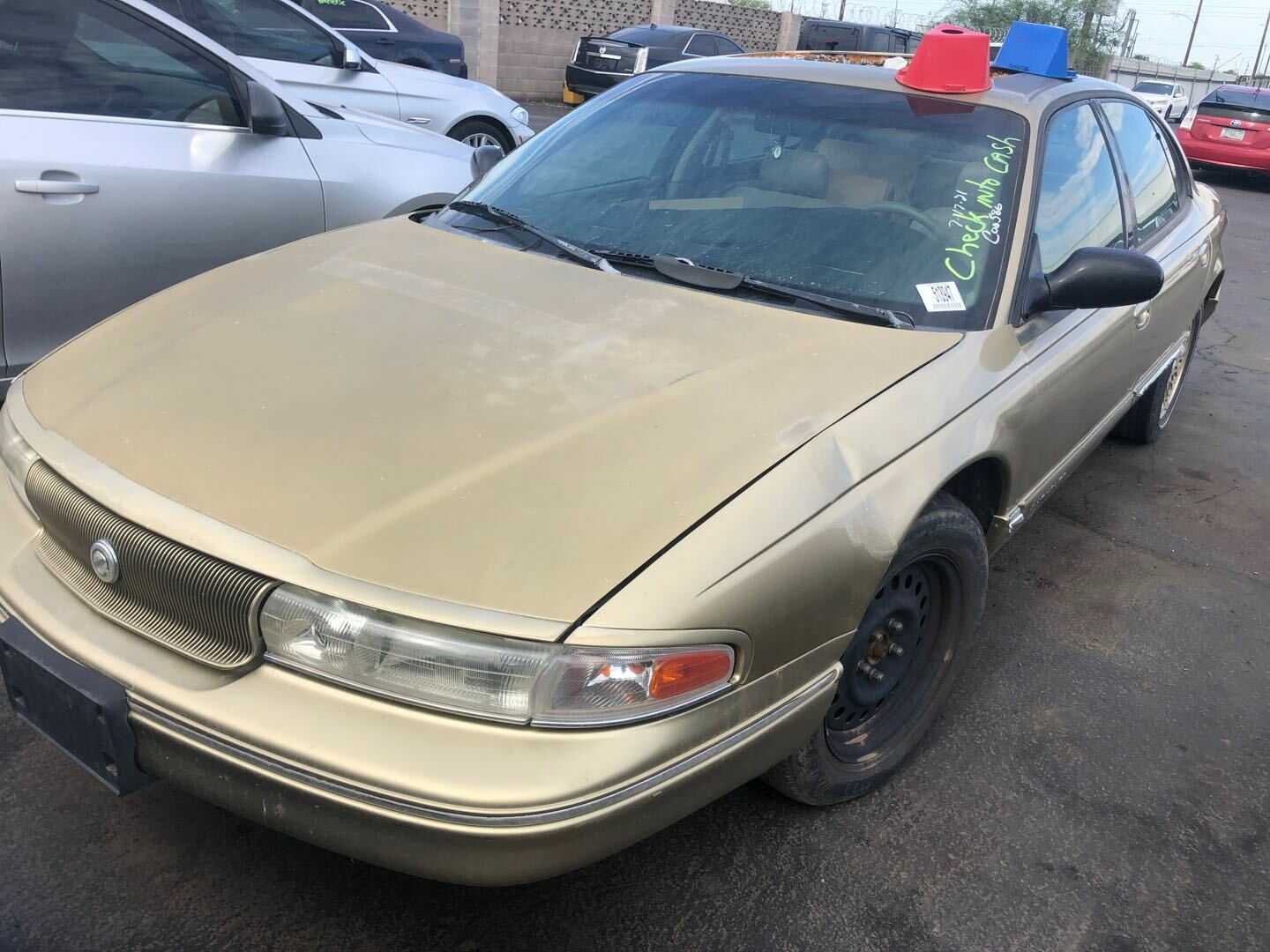 Chrysler LHS