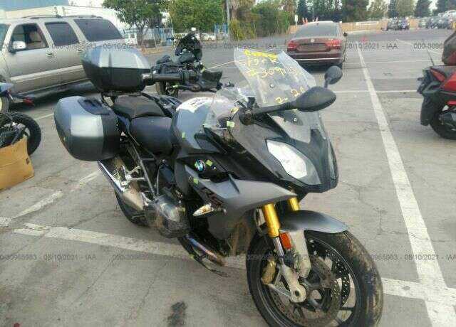 BMW R 1200 RS