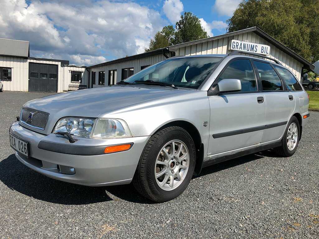 Volvo V40