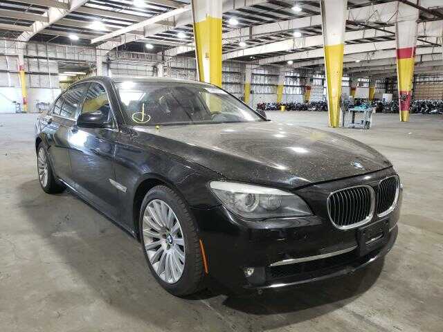 BMW 750i