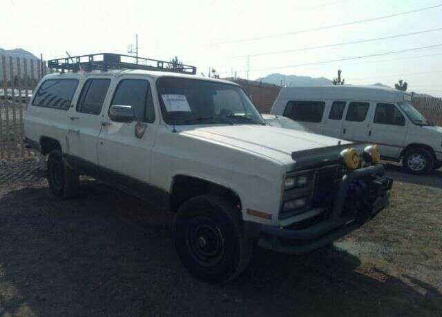 GMC Suburban