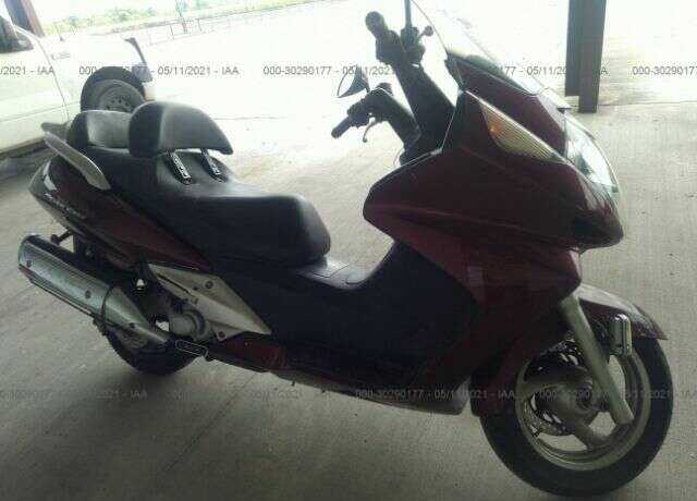 Honda FSC600 (Silver Wing)